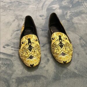 Versace Ladies Black and Gold Barocco print leather Loafers size 8 (38)